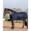 Cooler LeMieux Arika Kudos Sports Mesh Donkerblauw 2 Cooler LeMieux Arika Kudos Sports Mesh Donkerblauw -Paardenbenodigdheden Winkel cooler lemieux arika kudos sports mesh donkerblauw 1500x1500 168233