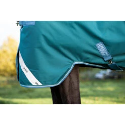 Deken Amigo Bravo 1200D Plus 400gr Groen -Paardenbenodigdheden Winkel deken amigo bravo 1200d plus 400gr groen 1500x1500 164548