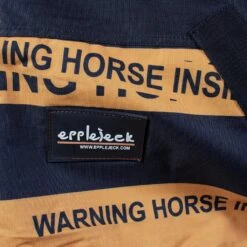 Deken Epplejeck Warning Horse 0gr Zwart-oranje -Paardenbenodigdheden Winkel deken epplejeck warning horse 0gr zwart oranje 1500x1500 135885