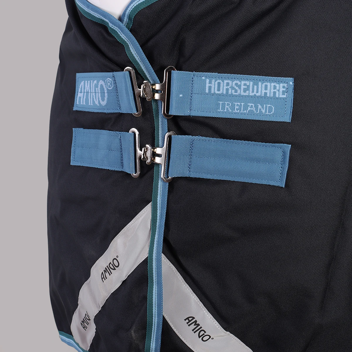 Deken Horseware Amigo Bravo 100gr Donkerblauw-turquoise 4 Deken Horseware Amigo Bravo 100gr Donkerblauw-turquoise - Afbeelding 2