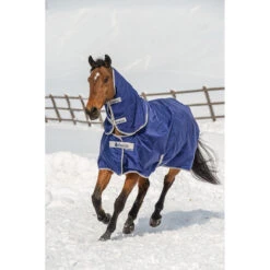 Halsstuk Bucas Atlantic Turnout Combi 300gr Donkerblauw -Paardenbenodigdheden Winkel halsstuk bucas atlantic turnout combi 300gr donkerblauw 1500x1500 133194