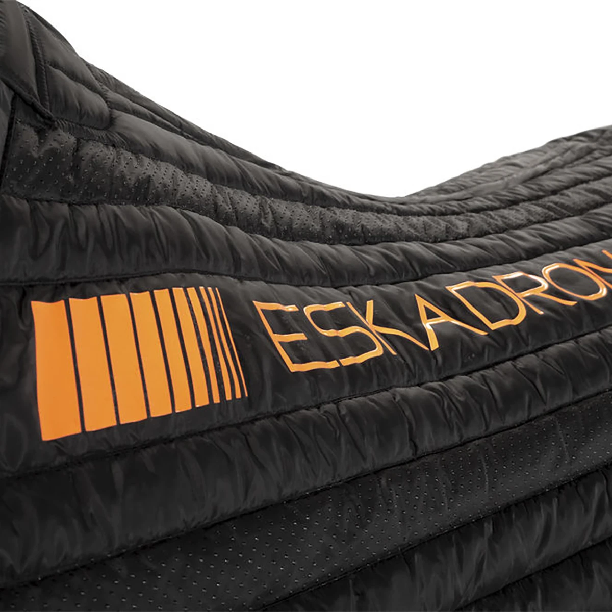 Onderdeken Eskadron Anti-Slip 200gr Zwart 4 Onderdeken Eskadron Anti-Slip 200gr Zwart - Afbeelding 2