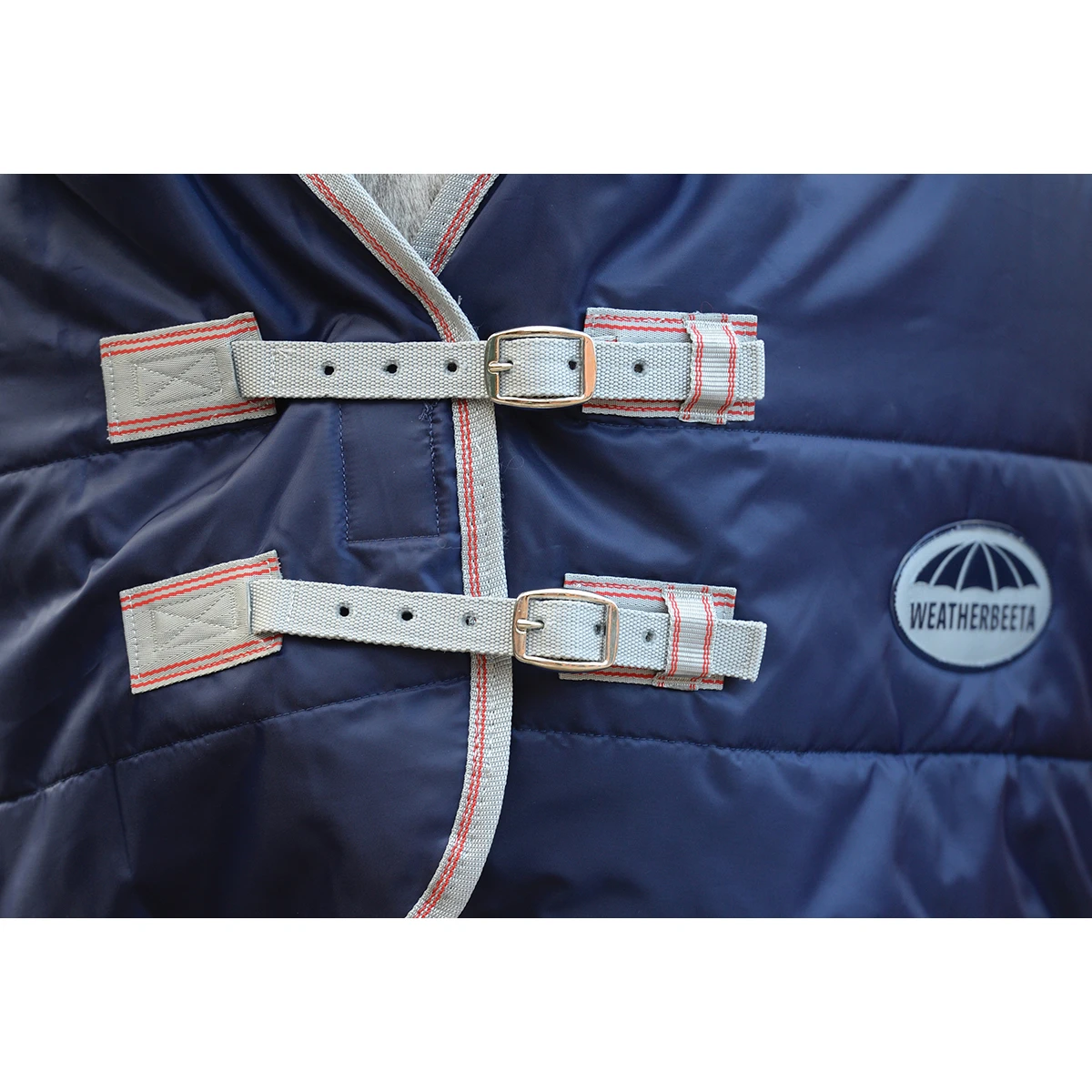 Staldeken WeatherBeeta ComFiTec 210D Channel 110gr Donkerblauw-zilver 5 Staldeken WeatherBeeta ComFiTec 210D Channel 110gr Donkerblauw-zilver - Afbeelding 3