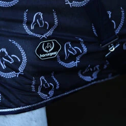 Vliegendeken Horsegear All Over Donkerblauw-wit -Paardenbenodigdheden Winkel vliegendeken horsegear all over donkerblauw wit 1500x1500 139991